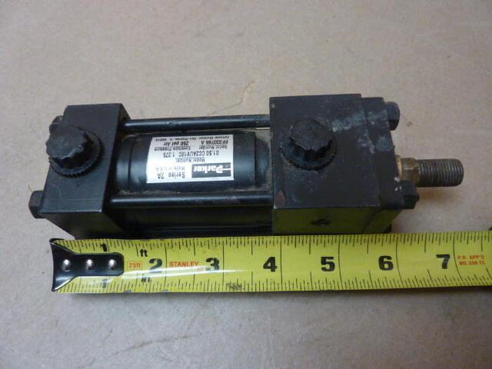 Used PARKER Cylinder 01.50 CC2AUV18C 1.375 Used