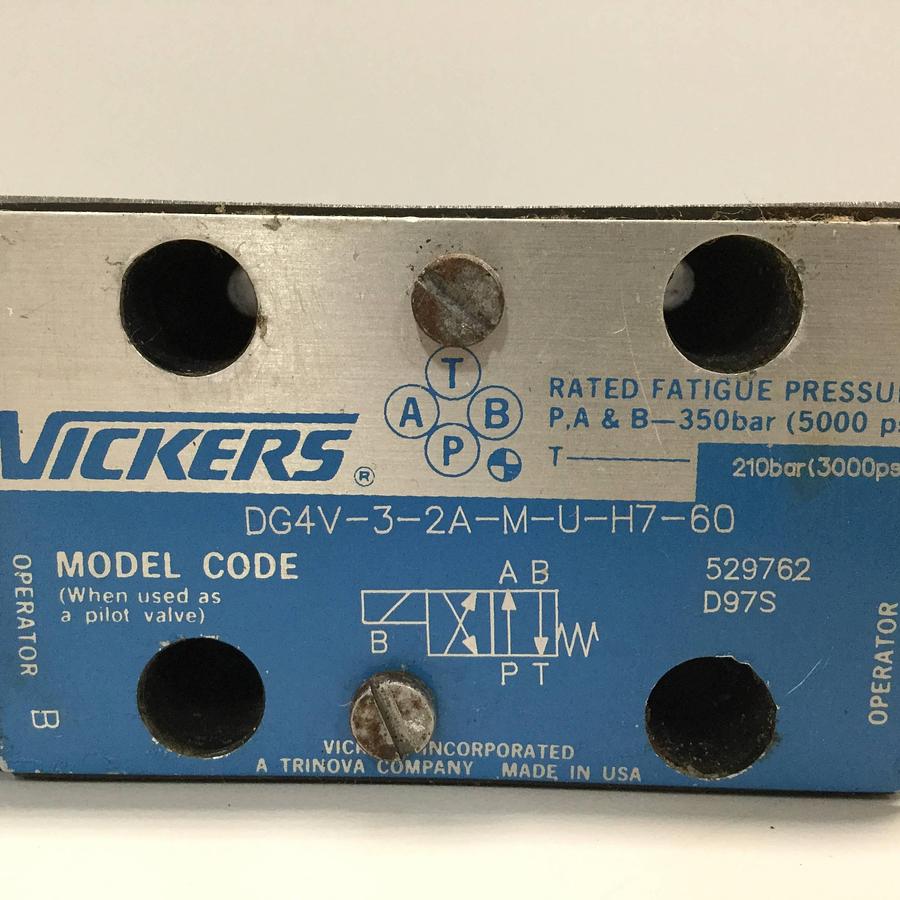 Used VICKERS Valve DG4V-3-2A-M-U-H7-60 Used