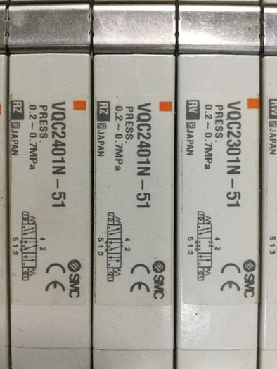 Used SMC Manifold w/ Valves VVQ2000 #104444
