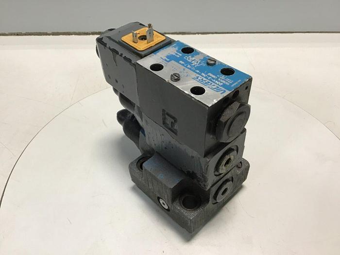 Used VICKERS Valves DG4V-3-2AL-M-U-HL7-60 Used
