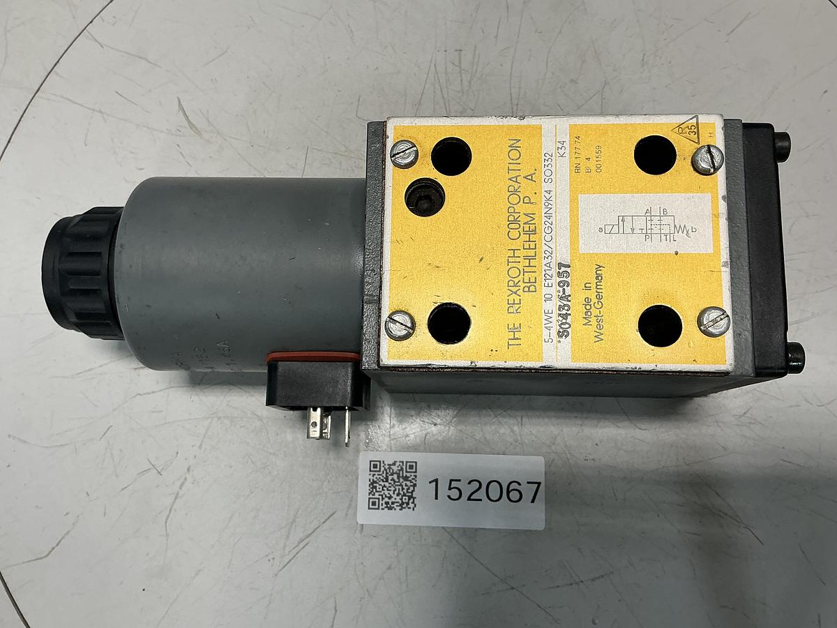 Used REXROTH 5-4WE 10 E121A32/CG24N9K4 SO332