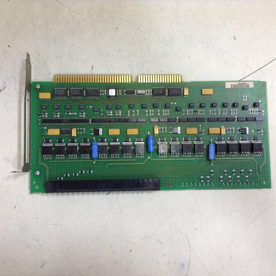 Used CINCINNATI MILACRON Circuit Board 3-542-1292A / BRACKET Used