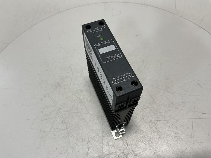 Used SCHNEIDER ELECTRIC SSM1A430BD