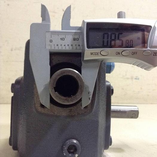 Used BOSTON GEAR Gear Reducer F710-50-B4-J #89112