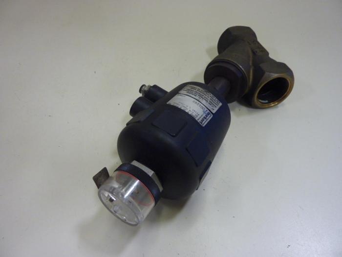 Used BURKERT EASY FLUID CONTROL Valve 2000 A 32,0 PTFE RG #67159