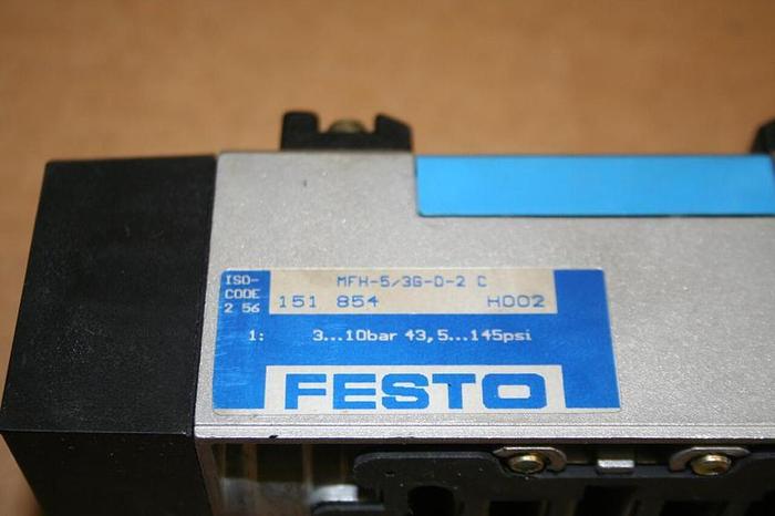 Used FESTO Solenoid Valve MFH-5/3G-D-2-C #13218