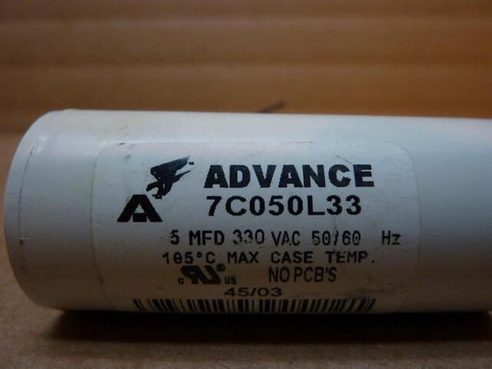 ADVANCE BALLAST Capacitor 7C050L33 New