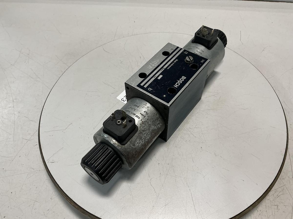 Used BOSCH 0 810 001 484