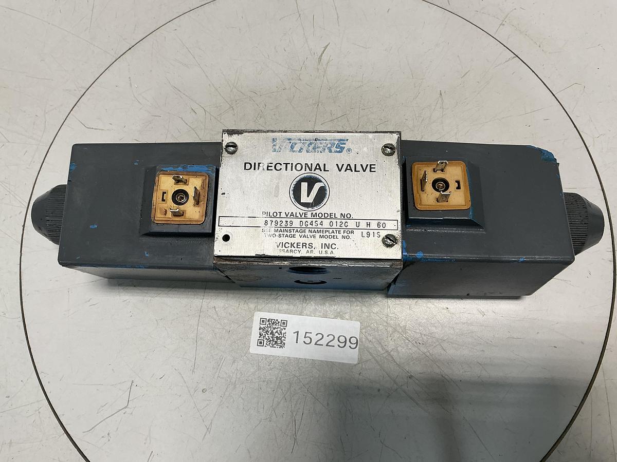 Used VICKERS 879239 DG4S4 012C U H 60