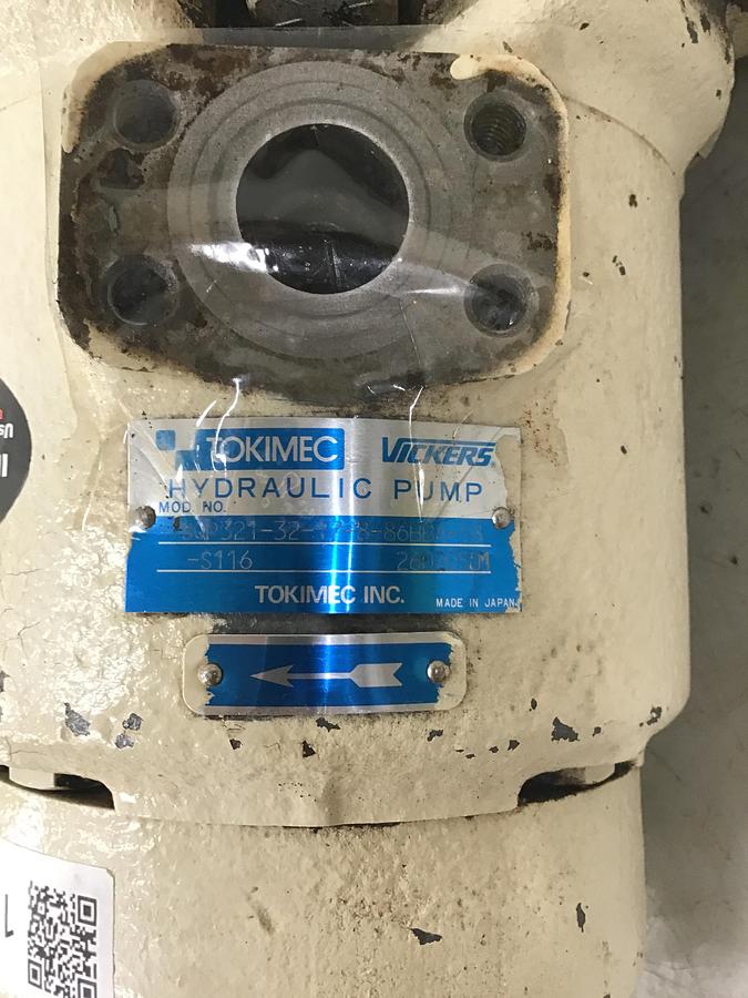 Used VICKERS SQP321-32-17-8-86BBA-18-S116 Pump Used #143710