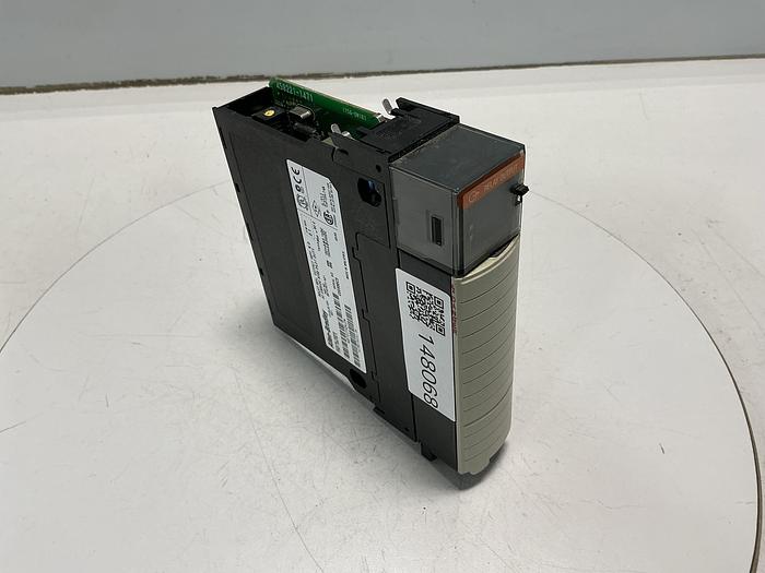 Used ALLEN BRADLEY 1756-OW15I SERIES A