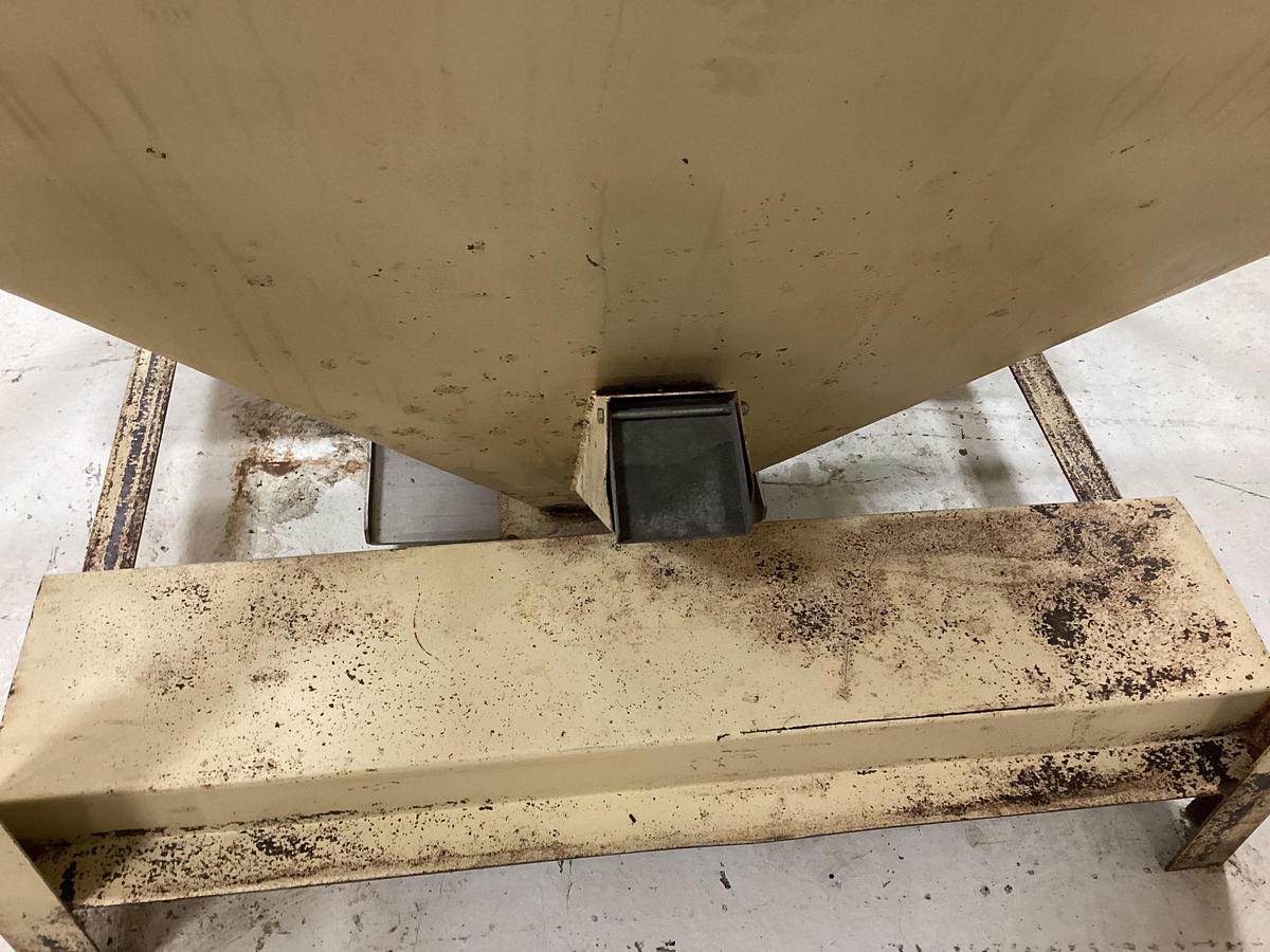 Used MATERIAL HANDLING 47 x 47 x 56 Surge Bin