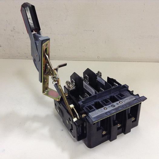 Used ALLEN BRADLEY 30 Amp Disconnect Switch 1494V-DS30 SER A #85303