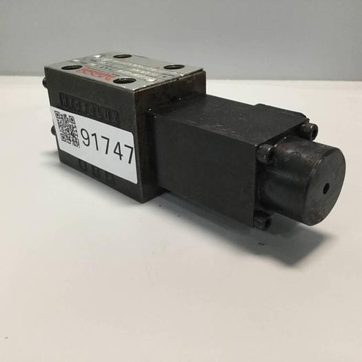 Used MOOG Valve WE42P06C21PAOBN #91747