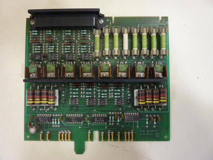Used BARBER COLMAN DC Output Circuit Board A-11833 #53822