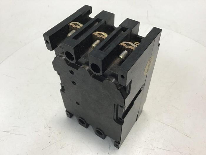 Used FUJI ELECTRIC 30 Amp Auto Circuit Breaker SA33-30 #119768