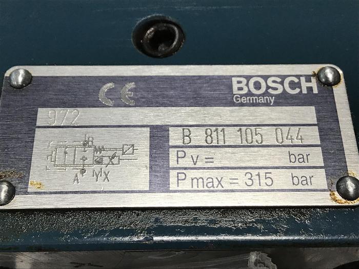 Used BOSCH Valve B 811 105 044 Used # 144609