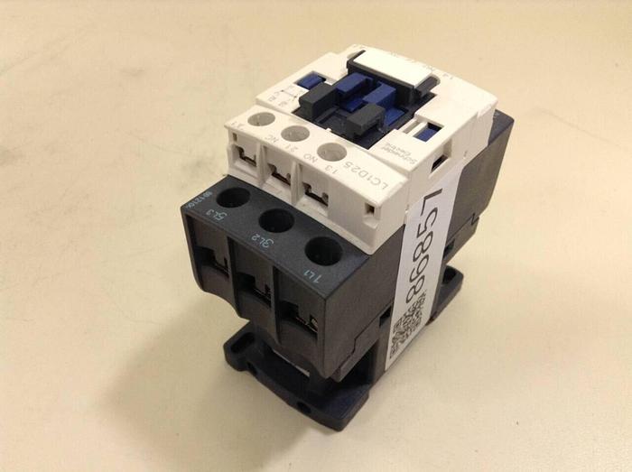 Used SCHNEIDER ELECTRIC Contactor LC1D25 #86857