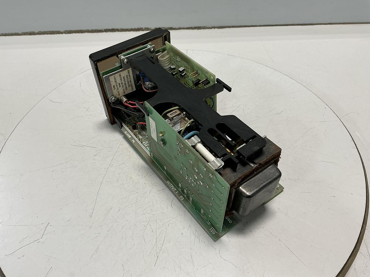 Used BARBER COLMAN 586A-20015-000-0-00