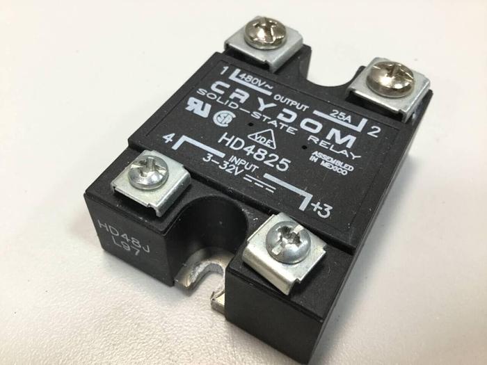 Used CRYDOM Solid State Relay HD4825 #110651