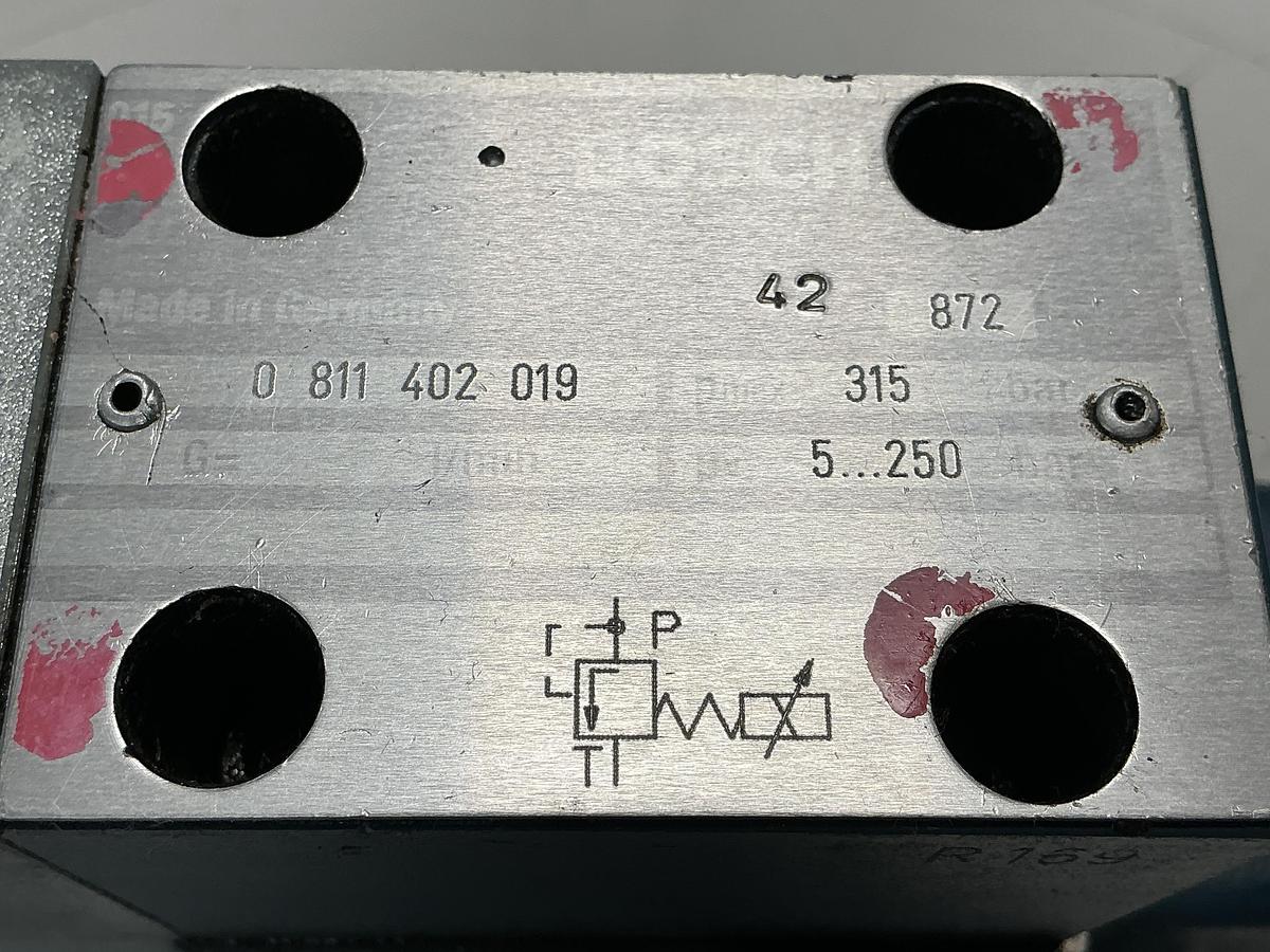 Used BOSCH 0 811 402 019