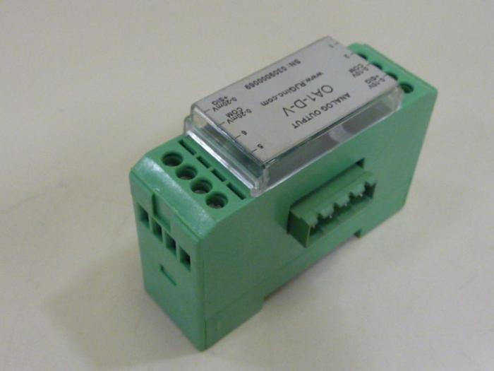 Used PHOENIX CONTACT Analog Output Module OA1-D-V #48928