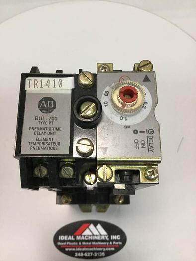 Used ALLEN BRADLEY DC Relay 700DC-P400Z24 #92916