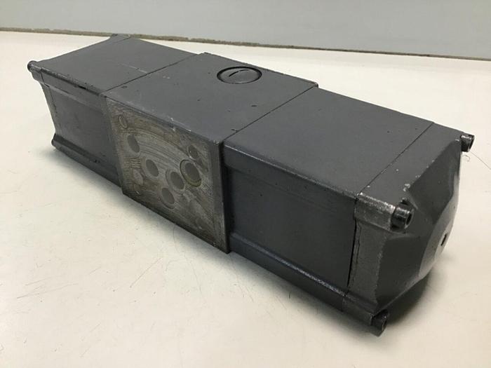 Used REXROTH Valve 4WE10E21AG24N9K4RM #116364