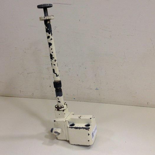 Used VICKERS Relief Valve TCG2003BY11ST12 #74192