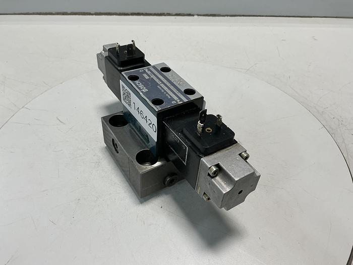 Used BOSCH 0 810 090 102