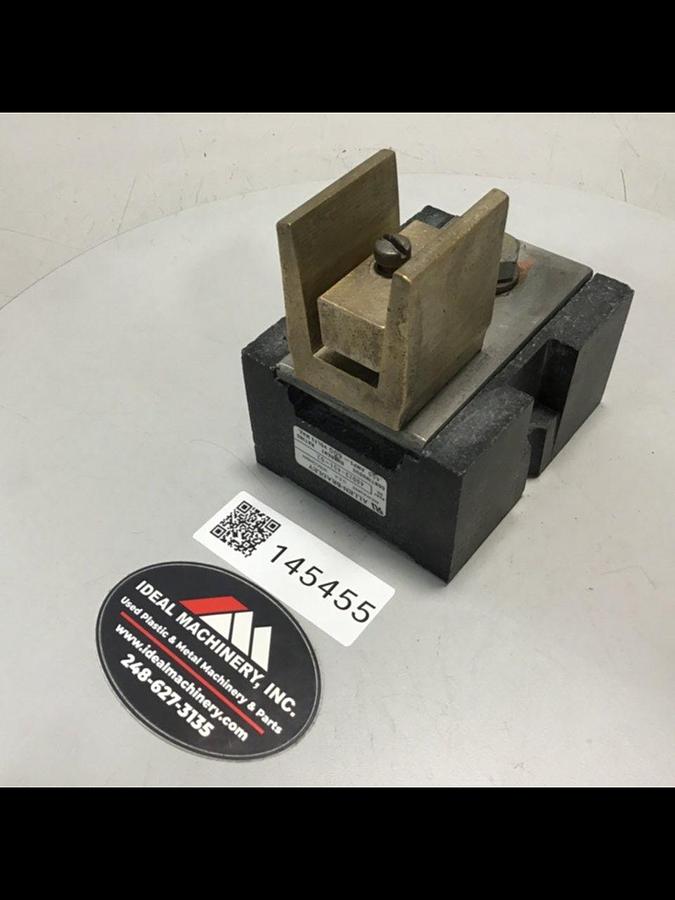 Used ALLEN BRADLEY 400 Amp Fuse Holder 40023-401-02 Used #145455