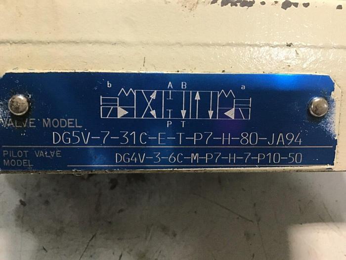 Used TOKIMEC Valve DG5V-7-31C-E-T-P7-H-80-JA94 Used