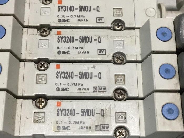 Used SMC Manifold w/ Valves SY3140-5M0U-Q #120936