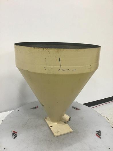 Used GENERIC Hopper 31X31HOP #130439