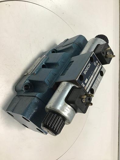 Used BOSCH Valve 081WV16P1V3018PTWS024/00D51 #116365