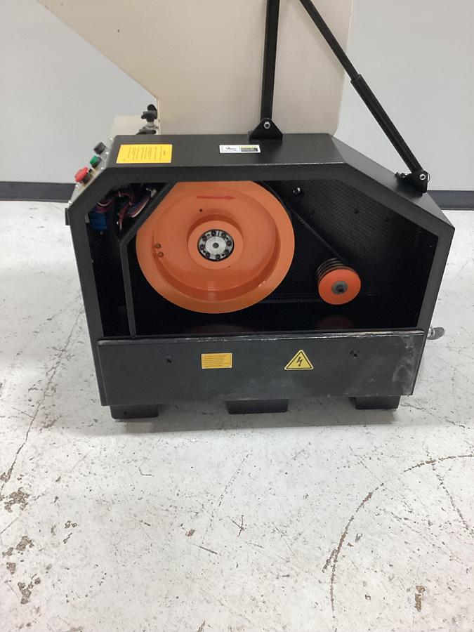 Used MILACRON MG-814 GRINDER