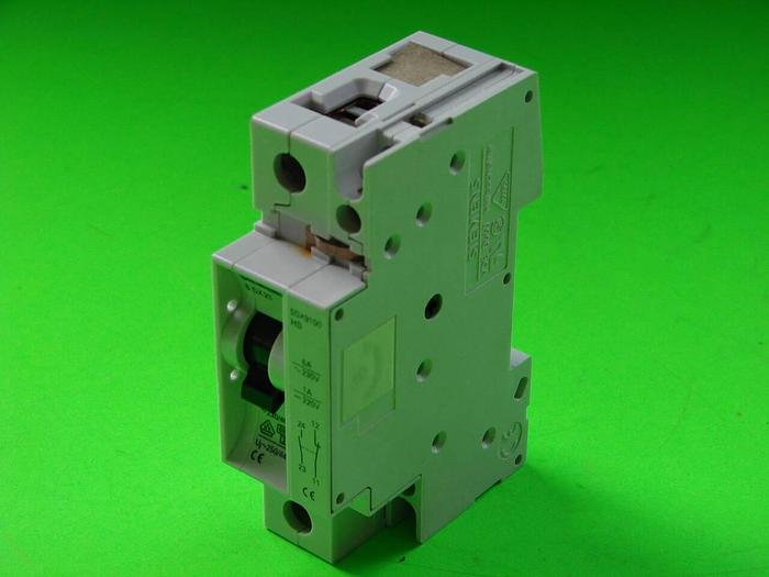 Used SIEMENS 4 Amp Circuit Breaker 5SX2C4 #55504