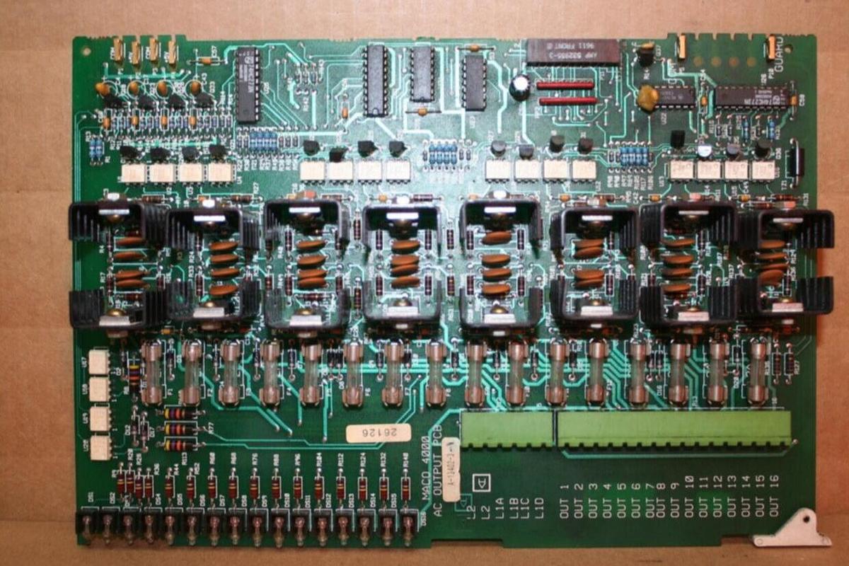 Used BARBER COLMAN AC Output Circuit Board A-13402-3-1 USED