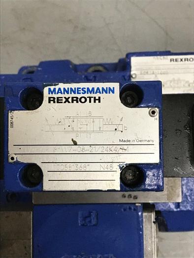 Used REXROTH Valve 4WRKE35W2-1000-21/6A24EZ9 Used