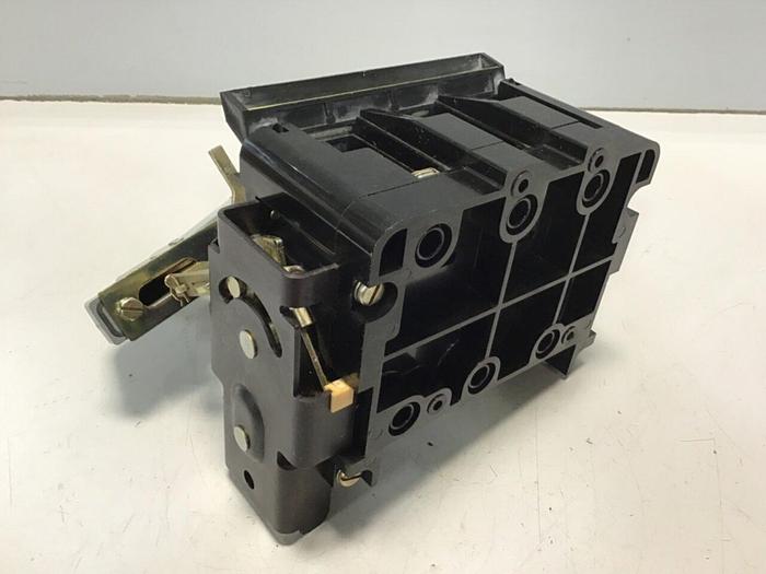 Used ALLEN BRADLEY 30 Amp Disconnect Switch 1494V-DS30 SER A #130810