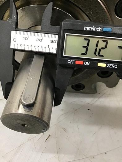 Used NACHI Piston Pump PZE-3B-8-63FR2A-2011C Used