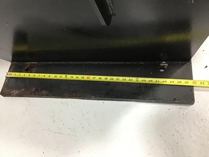 Used SEPRO Robot Stand 32X22 ROBOT STAND #139076