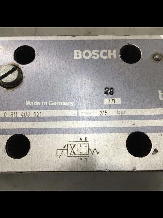 Used BOSCH Valve 0 811 403 021 Used 