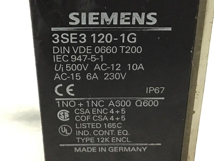 Used SIEMENS Limit Switch 3SE3 120-1G #121185