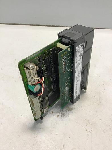 Used ALLEN BRADLEY 5/03 Processor Unit 1747-L532 SER D #141005