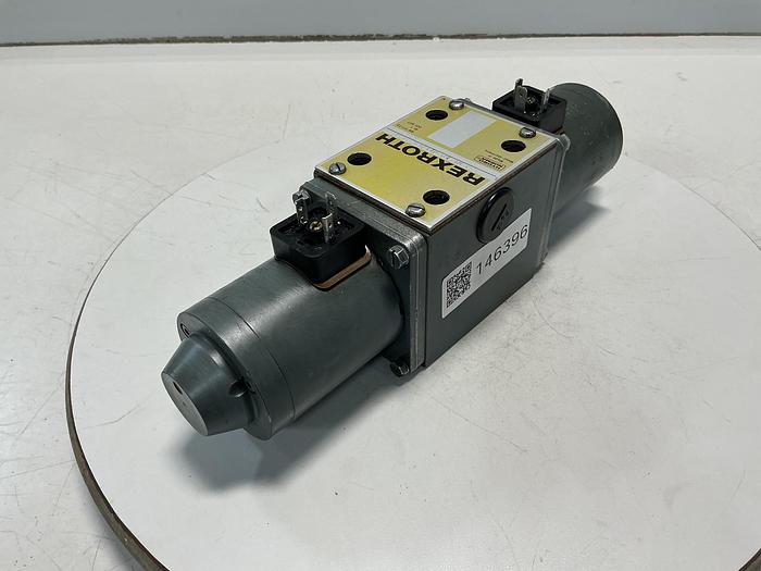 Used REXROTH 4 WE 10 J11/LG24NZ4
