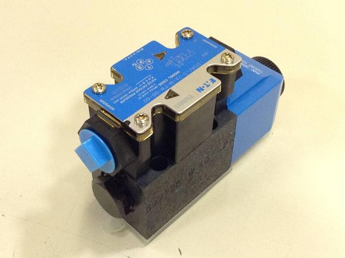 Used EATON-VICKERS Valve DG4V37AMFWB660 #80260