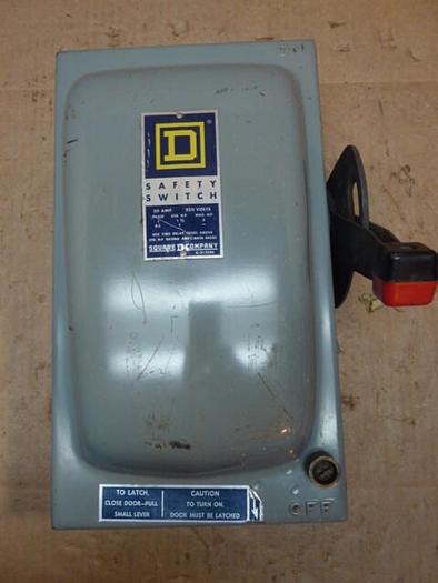 Used SQUARE D 30 Amp Safety Disconnect Switch H221AWK #28317