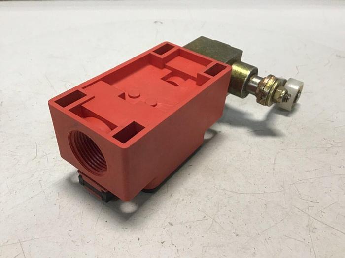 Used BERNSTEIN Limit Switch ENK-UV1Z AHS Used