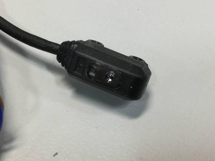 Used OMRON Photoelectric Sensor E3T-ST11 #99356